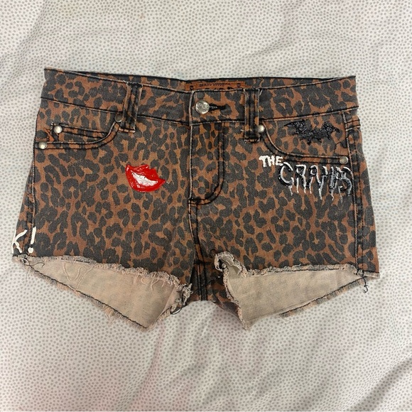 Tripp nyc Pants - Tripp NYC Brown Leopard Print Jean Shorts DIY patches